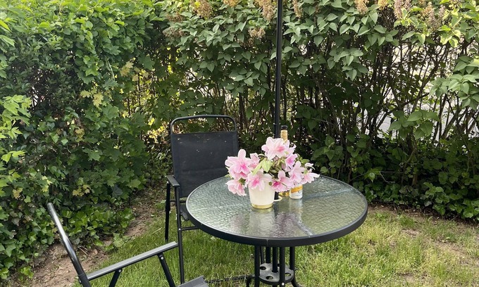 Bogota Apartment | Cozy Clean Apartment, 20 Minutes to NYC