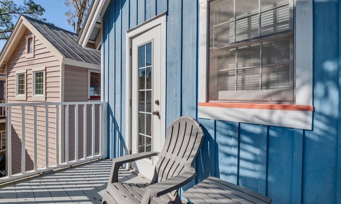 Steinhatchee Cottage | Cozy Clove Cottage in the Steinhatchee Landing Resort