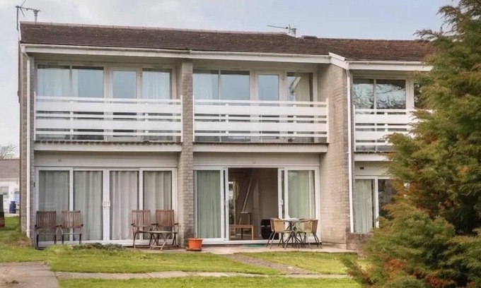 Saint Columb Major Cottage | Cozy Coastal Cottage in Newquay