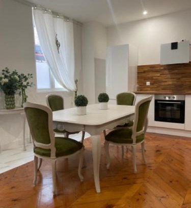 Valence Apartment | Cozy cocoon