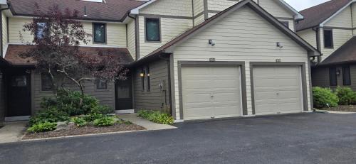 McHenry Villa | Cozy Condo- 3 bedroom lakefront condo with fireplace