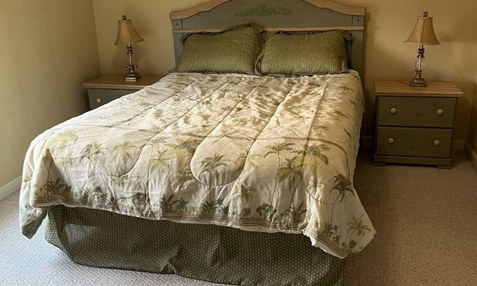 Rehoboth Beach Condo | Cozy condo near Rehoboth Beach Boardwalk 9 min