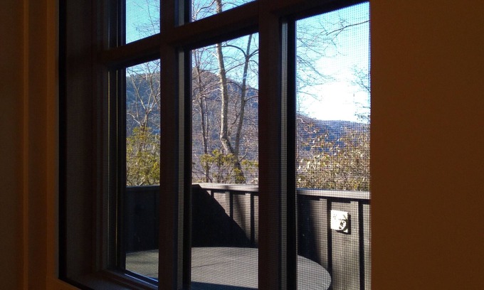 Cashiers Cottage | Cozy Cottage Apartment with Spectacular Views and Hot Tub