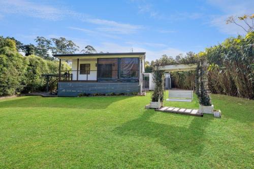Peachester House | Cozy Cottage at Sunshine Grove