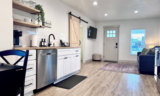 Spokane House | Cozy Cottage in Quiet Neighborhood