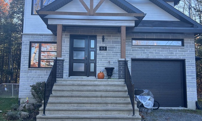 La Riviere-du-Nord Regional County Municipality Cottage | Cozy cottage near to ski