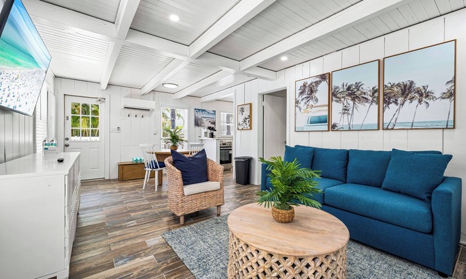 Siesta Key Cottage | Cozy Cottage Near Siesta Key Village!
