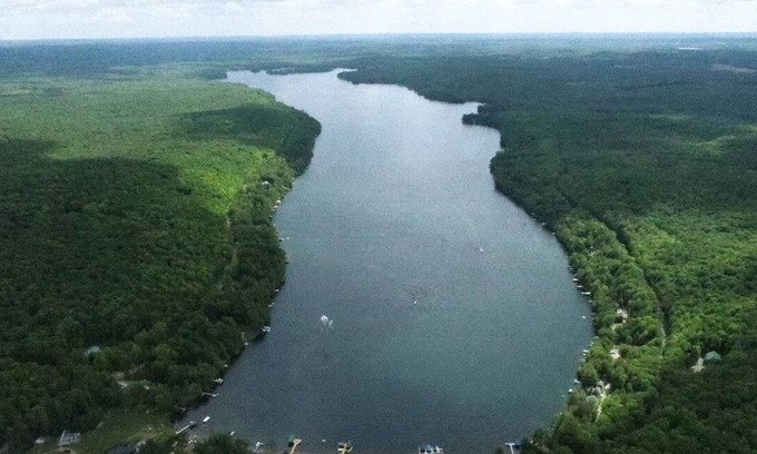 Crandon Cottage | Cozy cottage on Lake Lucerne in Crandon, Wi. Home of the Crandon Brush Run !