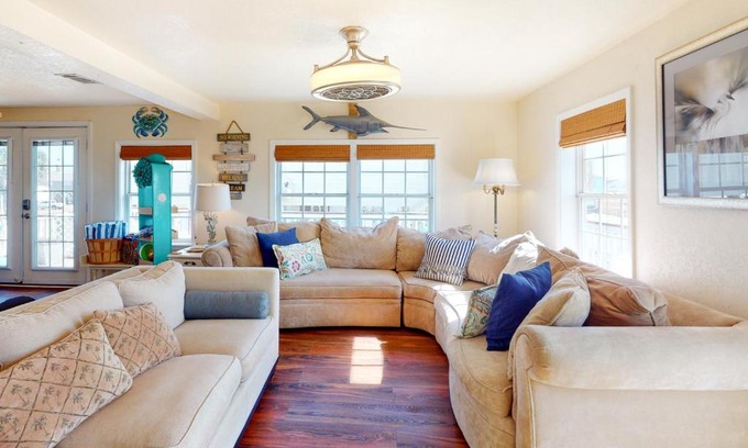 Galveston House | Cozy Cottage
