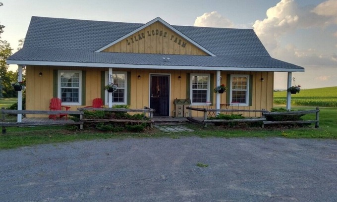 Gores Landing Cottage | Cozy Country Cottage near Rice Lake