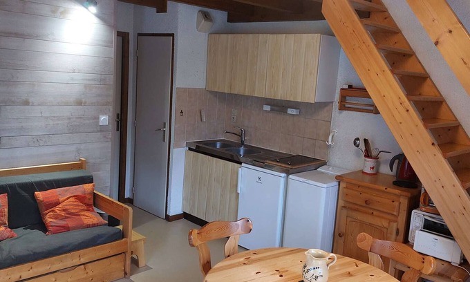 Beaufort Apartment | Cozy duplex for 5/6 people in Arêches-Beaufort, ski-in/ski-out