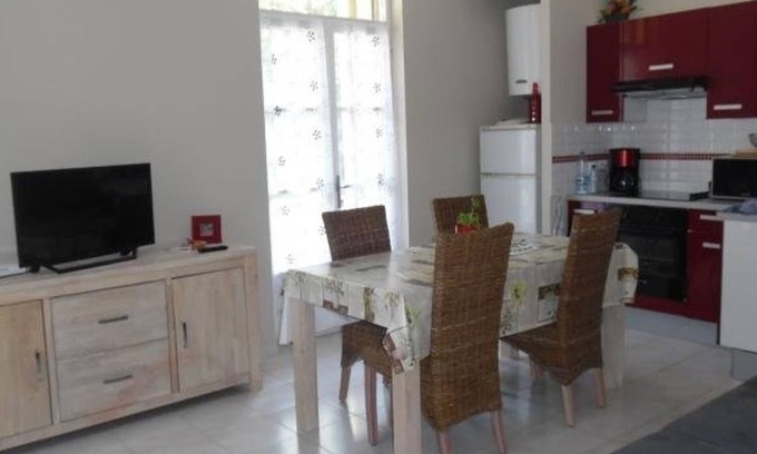 Amelie-les-Bains-Palalda Apartment | Cozy F2 Apartment with Balcony in Amélie-les-Bains Center, 4 Guests, Near Spa, Pet-Friendly