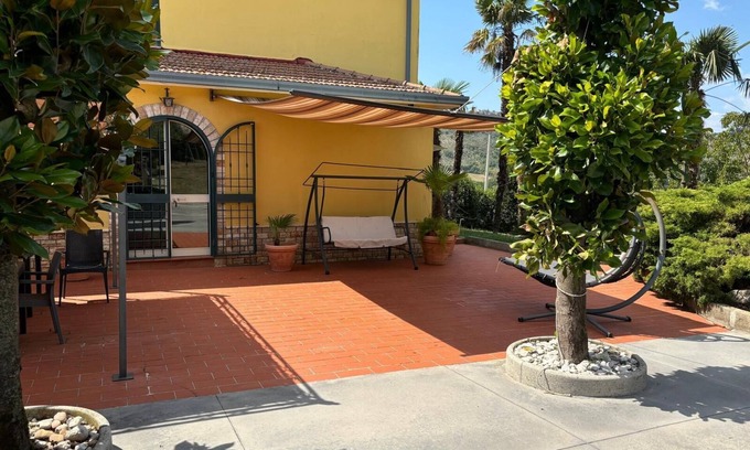 Boville Ernica House | Cozy family country house with spacious indoor and outdoor areas