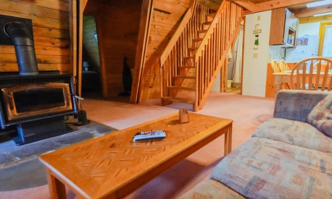 Heber Cabin | ★Cozy Forest Cabin w/Firepit/Grill/Trails/Fishing★