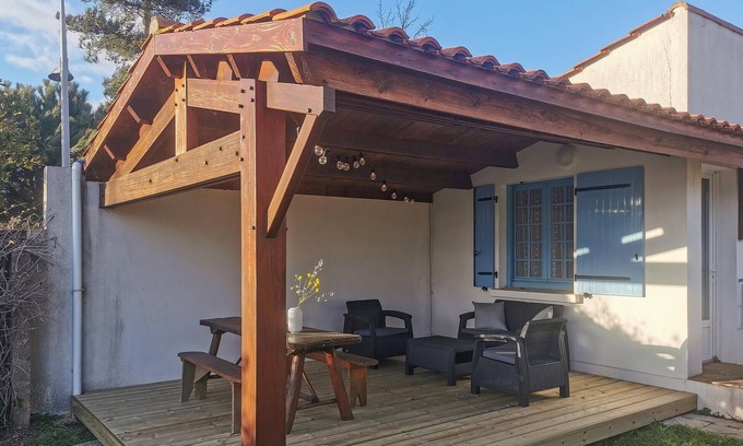 LʼAiguillon-sur-Mer House | Cozy home in L'Aiguillon la Presqu'ile