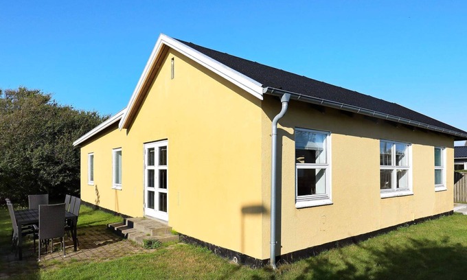 Skagen House | Cozy Haven in Skagen City-By Traum