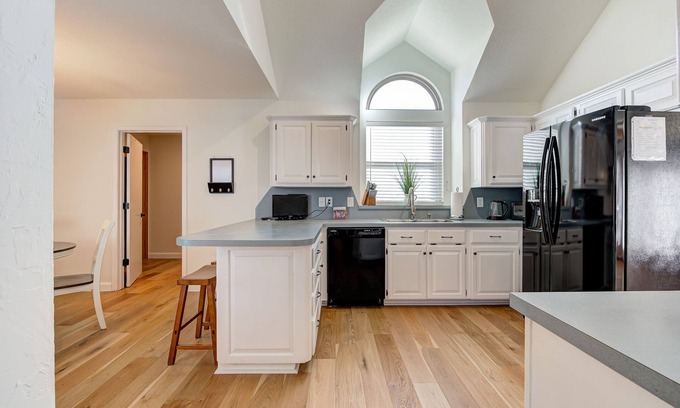 Norman House | Cozy Home away from Home