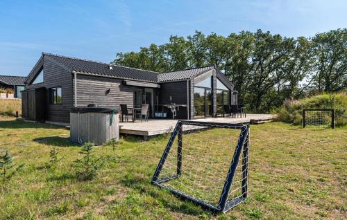 Krejbjerg House | Cozy Home In Ejstrupholm