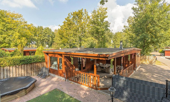 Erm House | Cozy home in Erm with private swimming pool, can be inside or outside