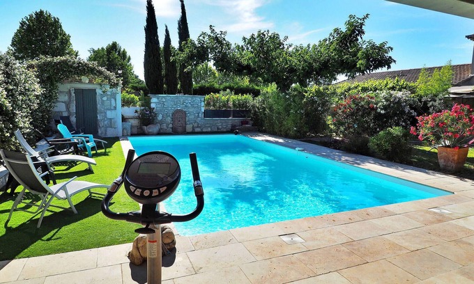 Eyragues House | Cozy home in Eyragues