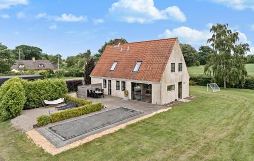 Skovbyballe House | Cozy Home In Haderslev With Wifi