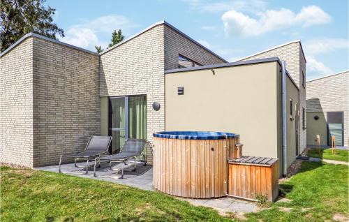 Lembruch House | Cozy Home In Lembruchdümmer See