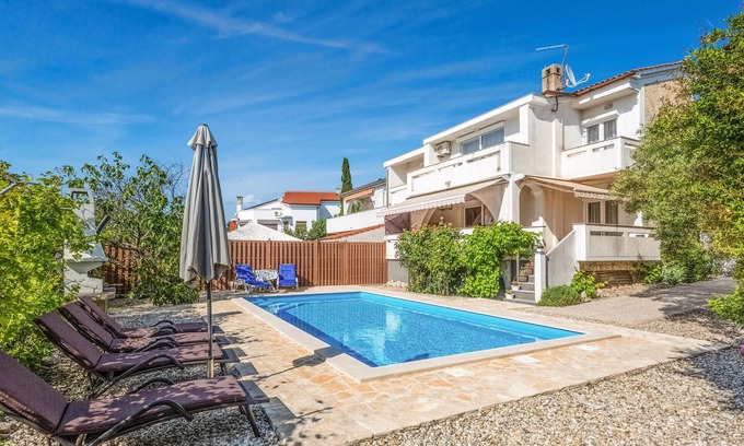 Punat House | Cozy home in Punat with WiFi