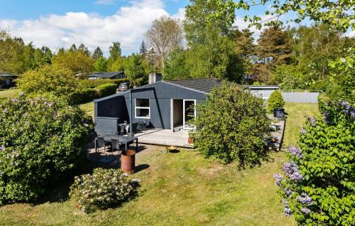 Ronde House | Cozy Home In Rønde With Wifi