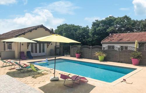 Savignac-sur-Leyze House | Cozy Home In Savignac-Sur-Leyze