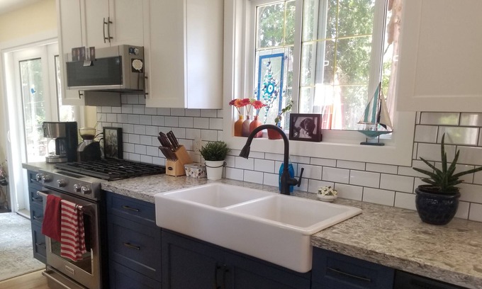 West Sechelt House | Cozy house located 5 minutes from beach and downtown Sechelt.
