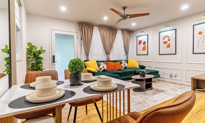 East Raleigh Apartment | Cozy Luxe 2BR Retreat Near DT Raleigh, Sleeps 4, Kids, Pets & Business Travelers