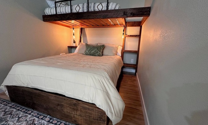 Moscow Apartment | Cozy Main-Level Studio with Unique Bunk in Historic Moscow, Idaho