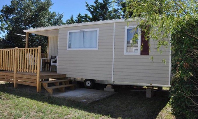Le Boulou House | Cozy mobile home with terrace for 4 people