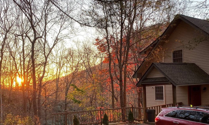 Chimney Rock House | Cozy Mountain Retreat in Chimney Rock Village