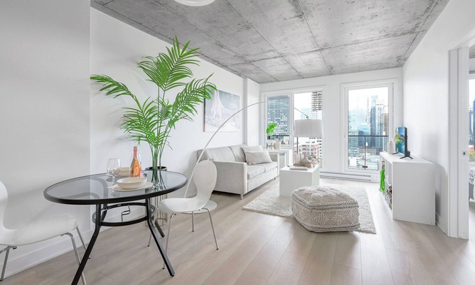 Shaughnessy Village Apartment | Cozy Oasis Home Downtown Montreal ~ Indoor Spa