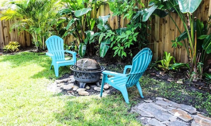 Flamingo Parks House | Cozy on Westwood