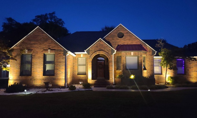 Franklin House | Cozy ranch house that's 10-15 minute from Historic downtown & Arrington Vineyard