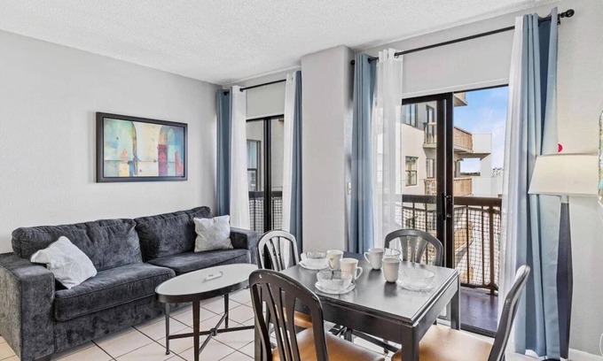 Southwest Orlando Apartment | Cozy Retreat at The Enclave Suites