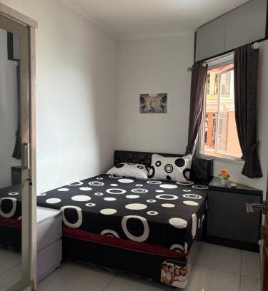 Chinatown Apartment | Cozy Room by StayIn Jakarta