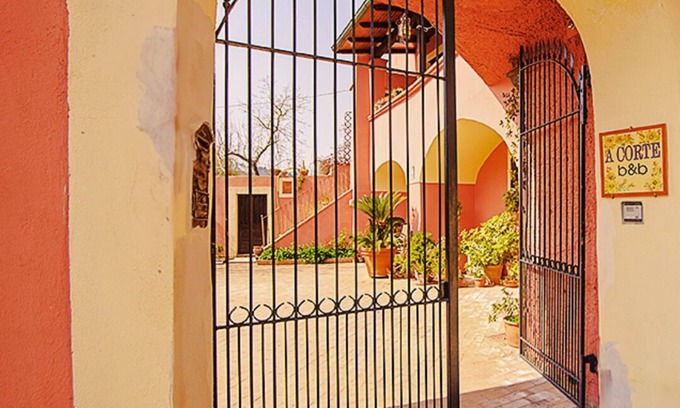 Pozzovetere Bed & Breakfast | Cozy room in lovely B&B