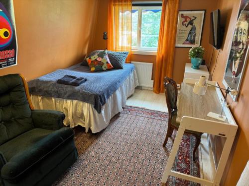 Uppsala Bed & Breakfast | Cozy Room