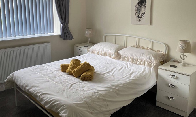Bridlington Cottage | Cozy Seaside Cottage in Bridlington