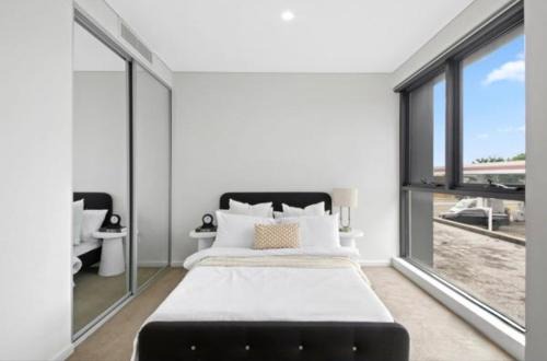 West Pennant Hills Apartment | Cozy Stay Near CBD Free Wi-Fi, Netflix & Parking
