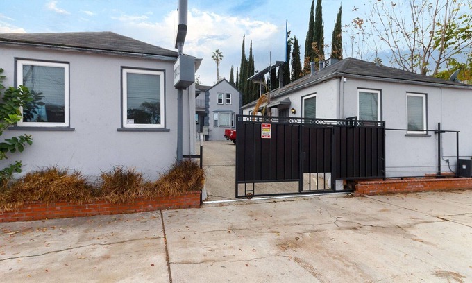 Studio City Apartment | Cozy Studio City Studio #2