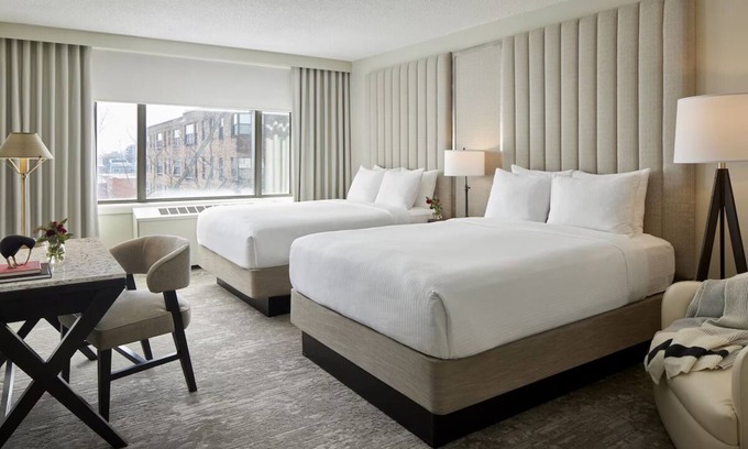 Capitol Hill Hotel | Cozy Suite Stay | 2 Units w/Onsite Dining | Near Cultural Sites!