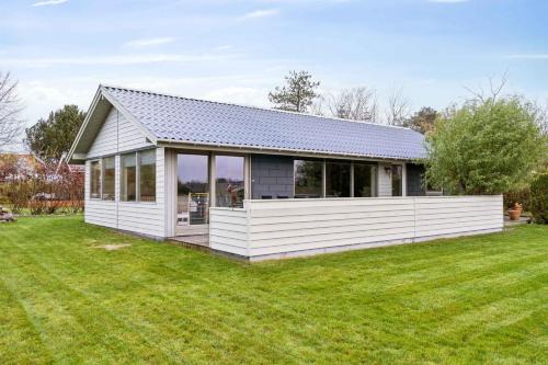 Karrebksminde House | Cozy Summer House Near Karrebæksminde