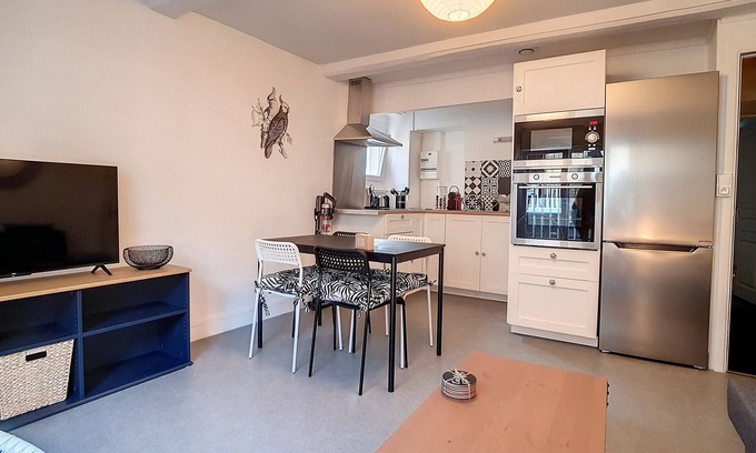 Luc-sur-Mer Apartment | Cozy T2 30m from beach with wifi in city center