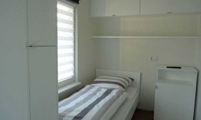 Haddorfer Seen Apartment | "Cozy vacation apartment by the lake - your retreat for relaxing days!"