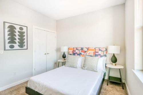 Music Row Apartment | CozySuites TWO Classy Music Row Condos with parking