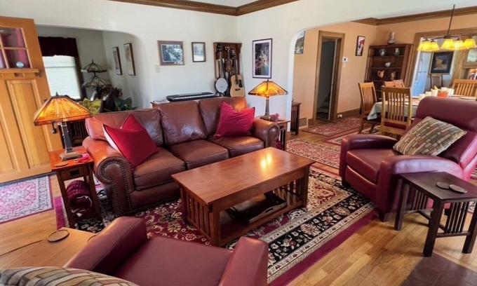 Hilltop House | Craftsman Gem near Convention Center, Tacoma Dome & Transit